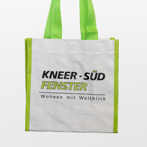 Plastiktasche – KLEIN MIT LOGO